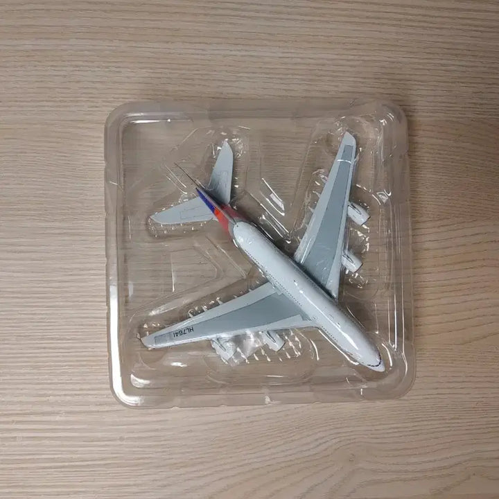 [SOLD OUT] 아시아나 A380 1:400 HL7641
