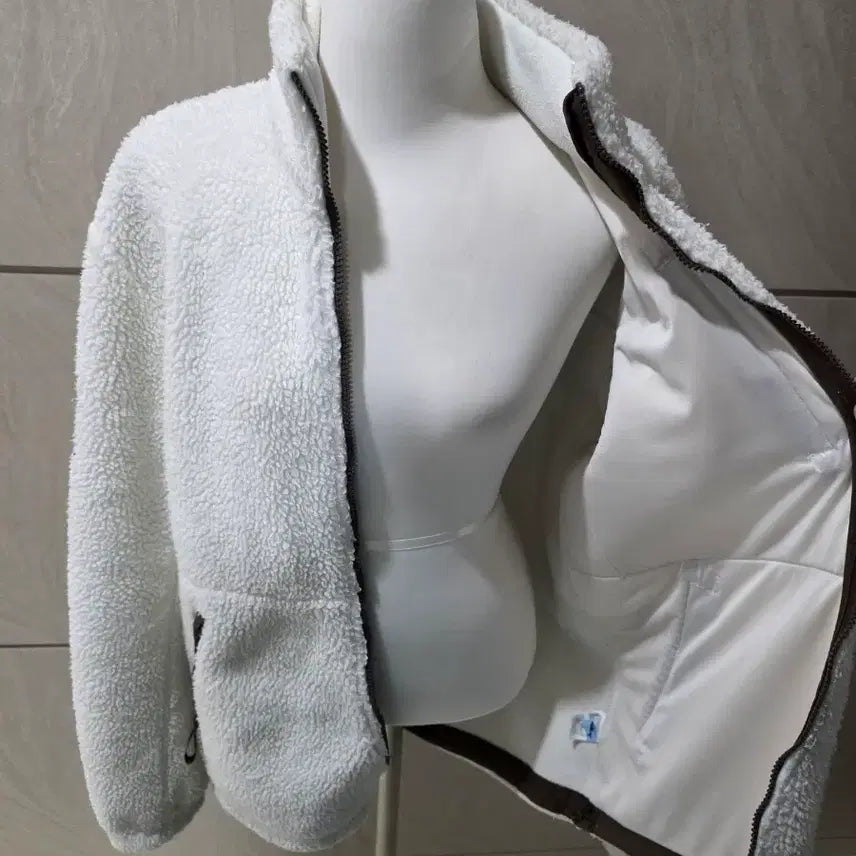 [BUNJANG] The North Face Fleece 95-100 / 노스페이스 정품 화이트 뽀글이 후리스 95~100