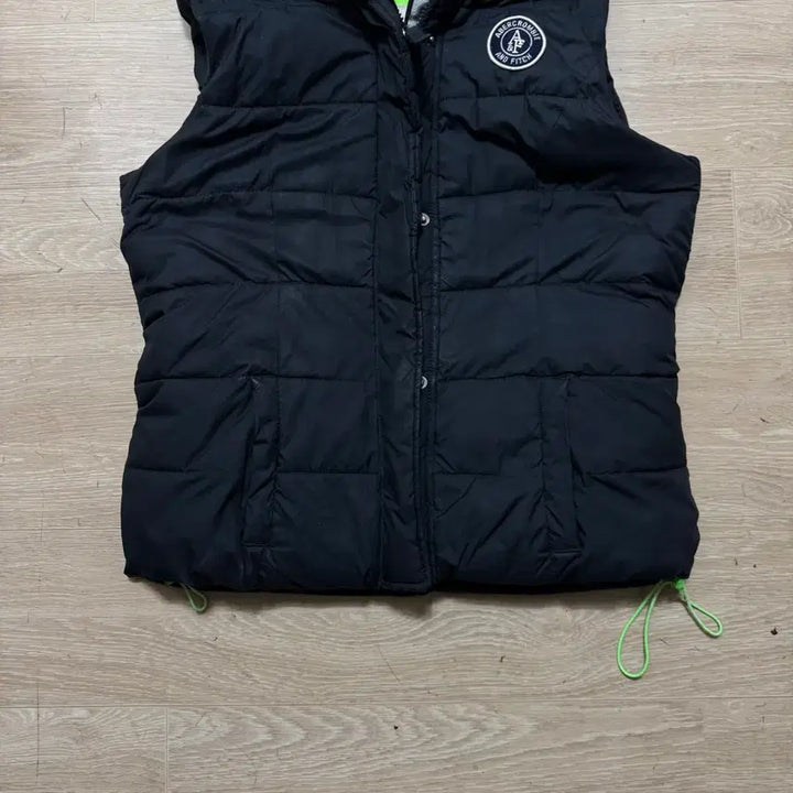 [BUNJANG] Abercrombie Hooded Padded Vest / 아베크롬비 후드 패딩 베스트 조끼