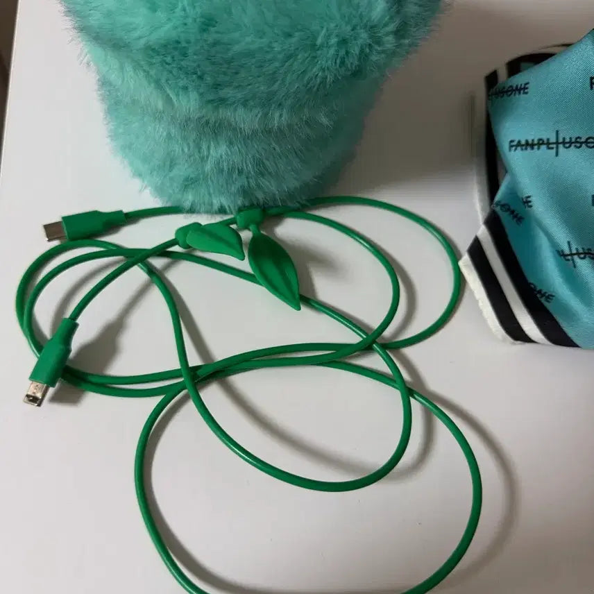 [BUNJANG] G-Dragon Light Stick Bundle Set / 지드래곤 응원봉 크레들 일괄판매