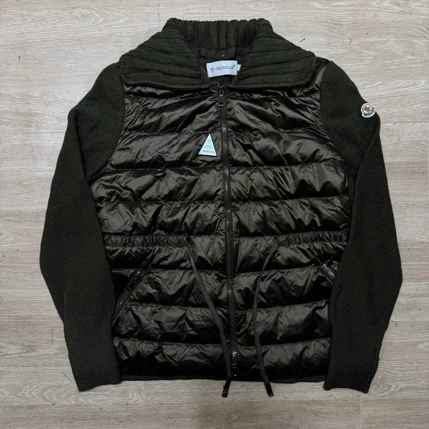 [BUNJANG] Moncler Wool Knit Padded Jacket / 몽클레어 울 니트 패딩