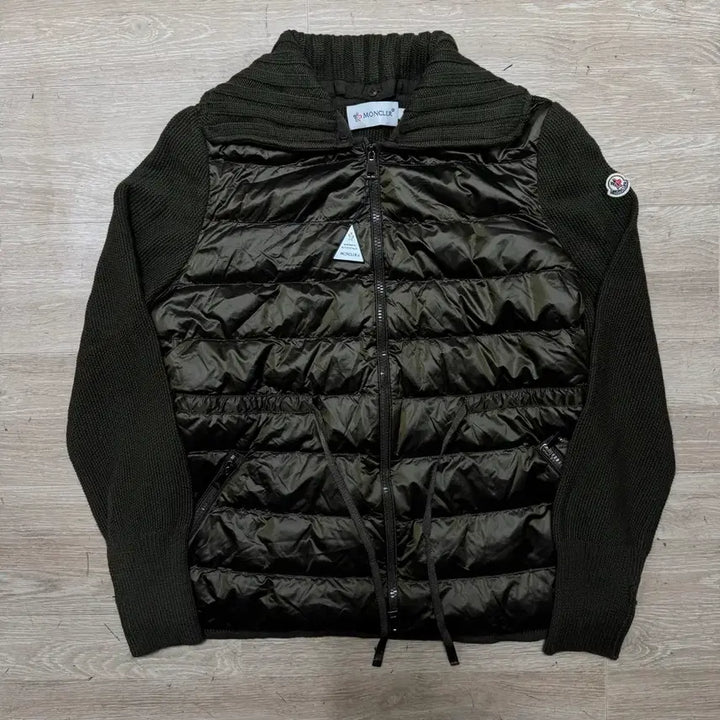 [BUNJANG] Moncler Wool Knit Padded Jacket / 몽클레어 울 니트 패딩