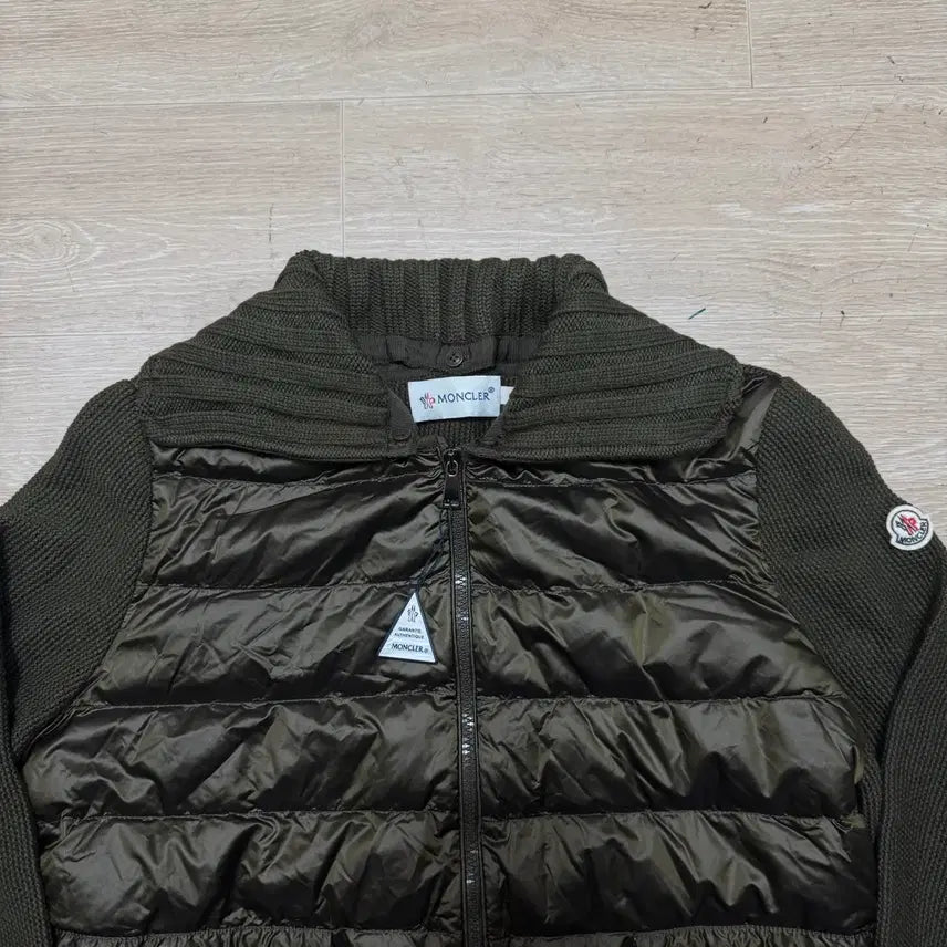 [BUNJANG] Moncler Wool Knit Padded Jacket / 몽클레어 울 니트 패딩