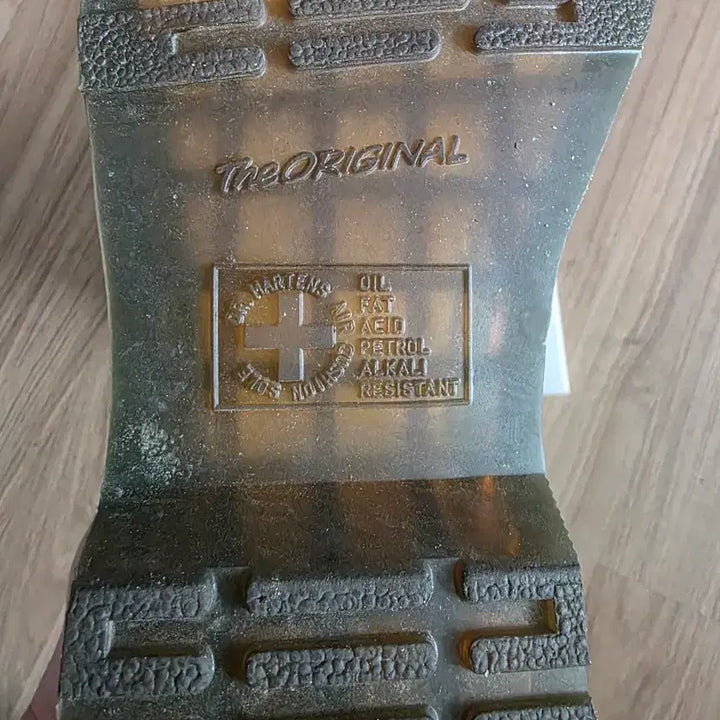 [BUNJANG] Dr. Martens Boots (290-295mm) / 닥터마틴(290~295mm)