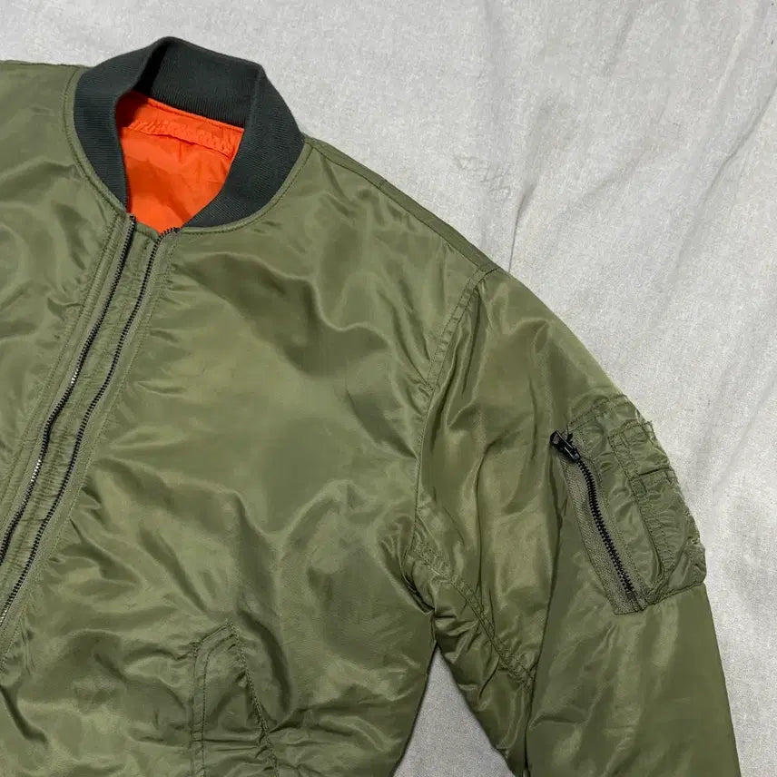 [BUNJANG] Vintage Reversible MA-1 Bomber Jacket XL / 논스탁 빈티지 리버시블 ma1 봄버 XL
