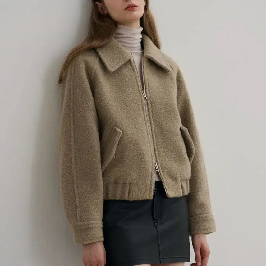 [SOLD OUT] [새상품] 드로우핏 우먼 알파카 부클 밴딩 집업 숏 코트 카키 그레이 S