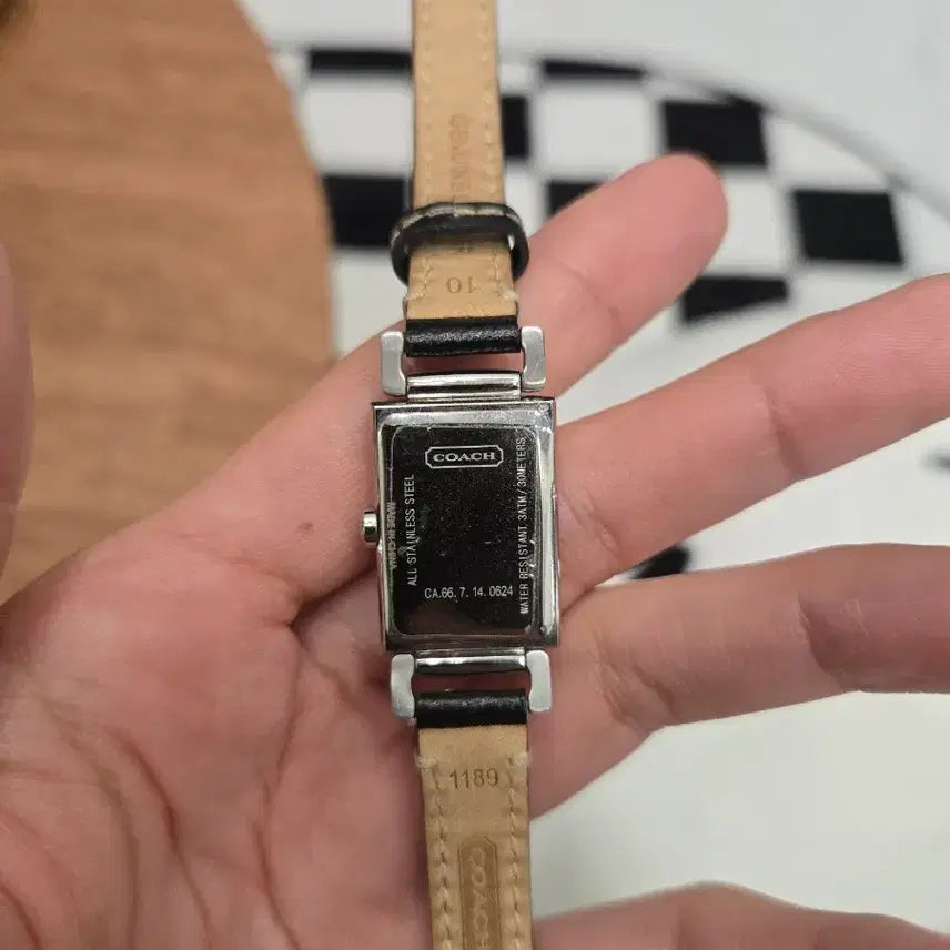 [BUNJANG] COACH Women's Rectangular Leather Watch / 코치 COACH 여성 직사각 가죽 시계