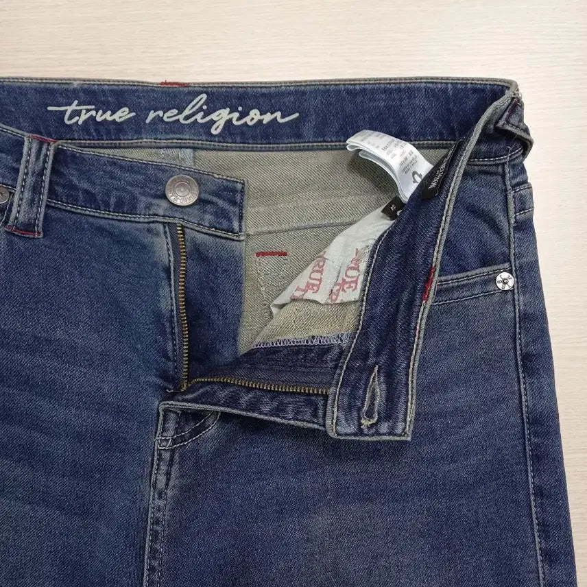 [BUNJANG] True Religion Flare Denim Jeans / 34 트루릴리젼 부드러운스판 플레어데님 34-576