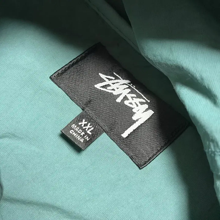 [BUNJANG] Stussy Wave Dye Beach Shell Jacket Atlantic (XXL) / 스투시 웨이브 다이 비치 쉘 자켓 아틀란틱(xxl)