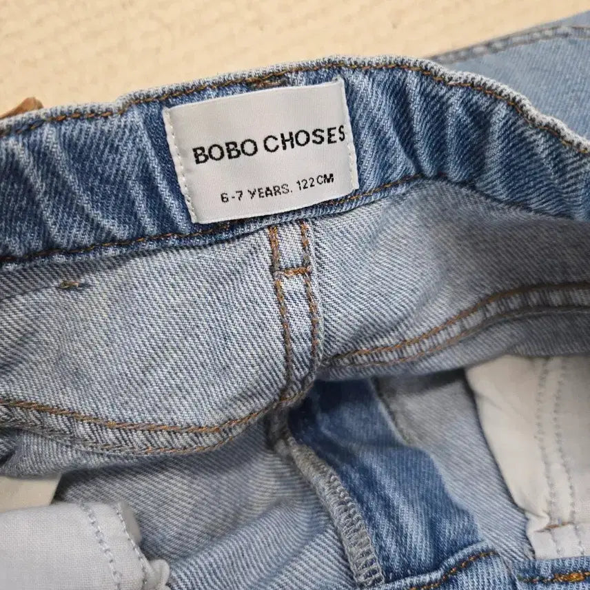 [BUNJANG] Bobo Choses Patch Denim Jeans (6-7y) / 보보쇼즈 패치 데님 청바지 6~7y