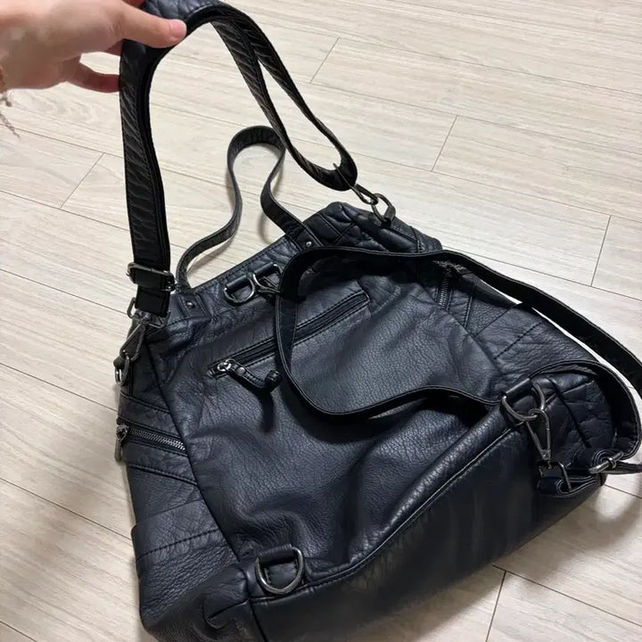 [BUNJANG] Moncross Chameleon Backpack Shoulder Bag / 몽크로스 카멜레온 백팩 숄더백 겸용 (정가 34.8만원) moncross