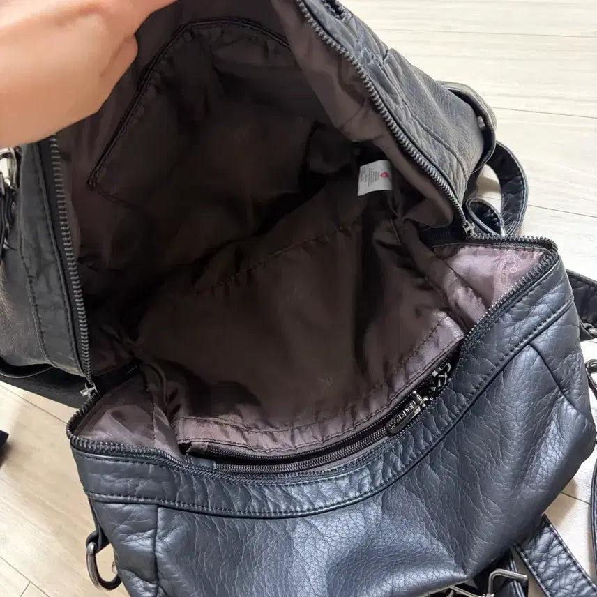 [BUNJANG] Moncross Chameleon Backpack Shoulder Bag / 몽크로스 카멜레온 백팩 숄더백 겸용 (정가 34.8만원) moncross