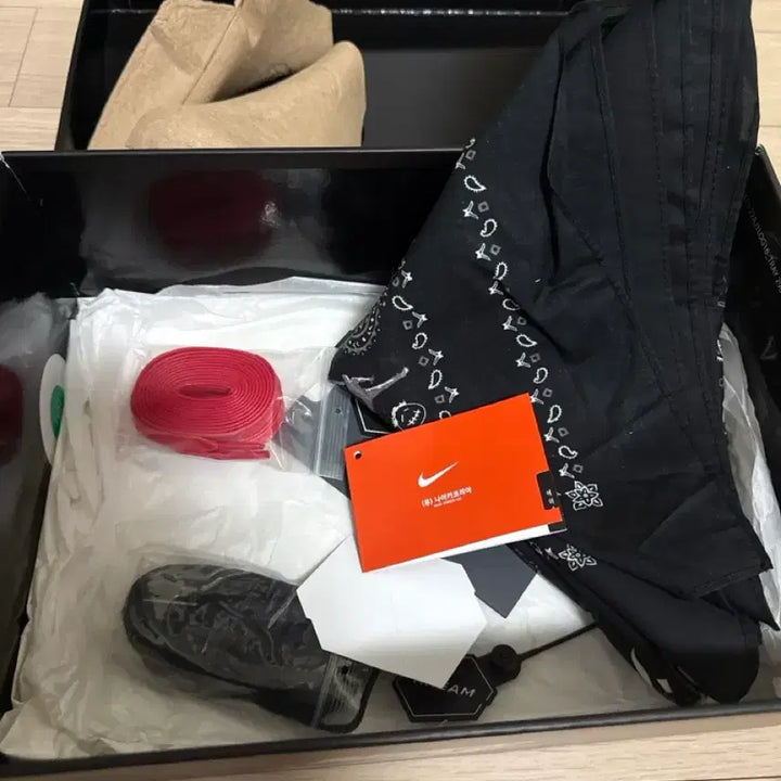 [BUNJANG] Nike Travis Scott Jordan 1 Retro Low OG SP Black Phantom Sneakers / 나이키 조던1 트래비스 스캇 블랙 팬텀