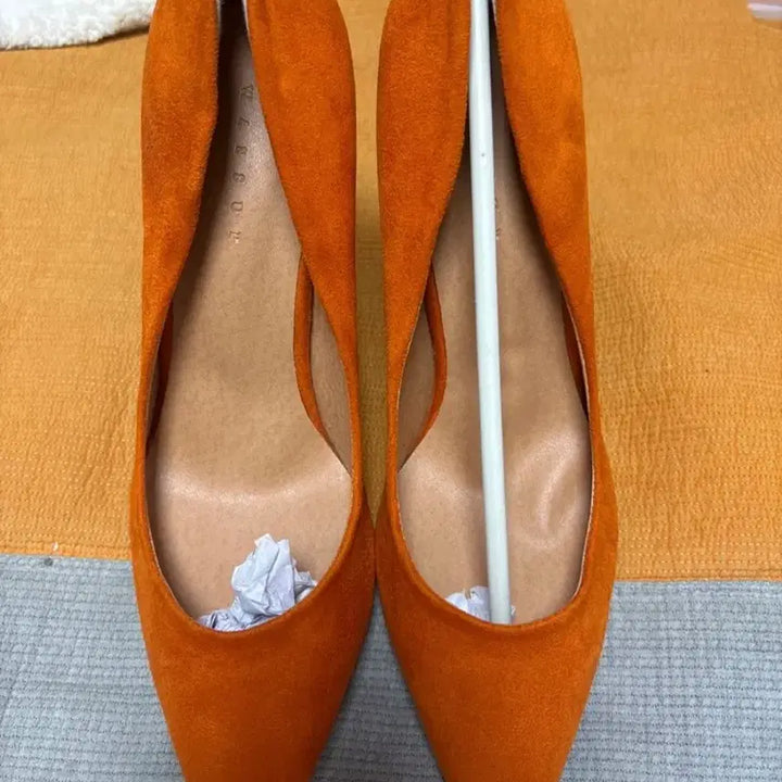 [BUNJANG] WASSUP Orange Suede Pumps / WASSUP 스웨이드 오렌지 펌프스힐