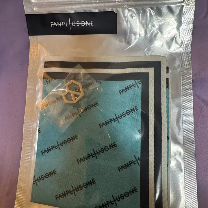 [BUNJANG] G-Dragon Official Lightstick Scarf Set / G-Dragon 응원봉 스카프 세트