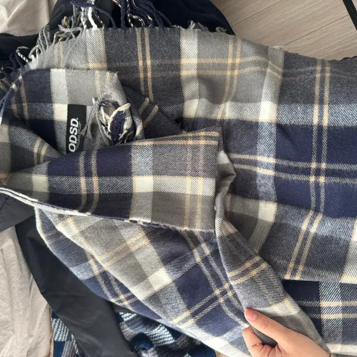 [BUNJANG] ODSD Navy Check Muffler / ODSD 네이비 체크 머플러