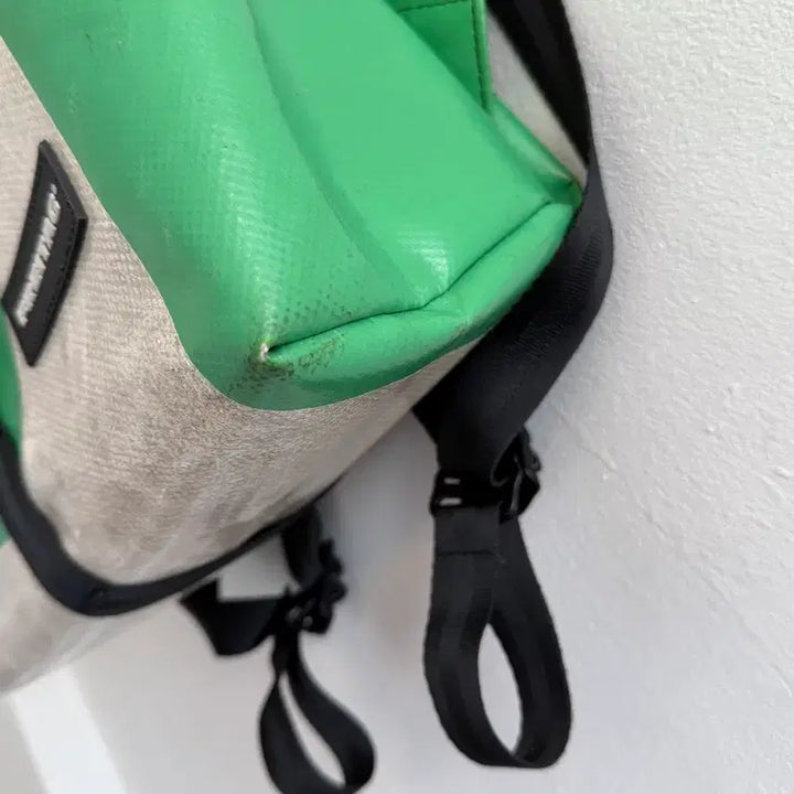 [BUNJANG] Freitag Clapton Backpack / 프라이탁 클랩튼 백팩