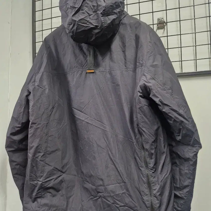 [BUNJANG] Mizuno Padded Anorak Jacket / 110XXL 미즈노 패딩 아노락 자켓. 블랙