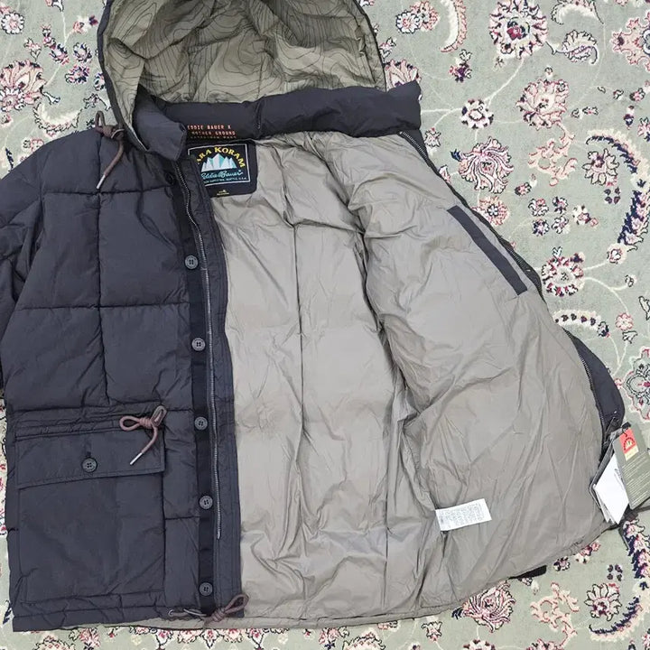 [BUNJANG] Eddie Bauer Black Karakoam Padded Jacket XL / [최종할인/새상품] 에디바우어 블랙 카라코람 패딩 XL 105