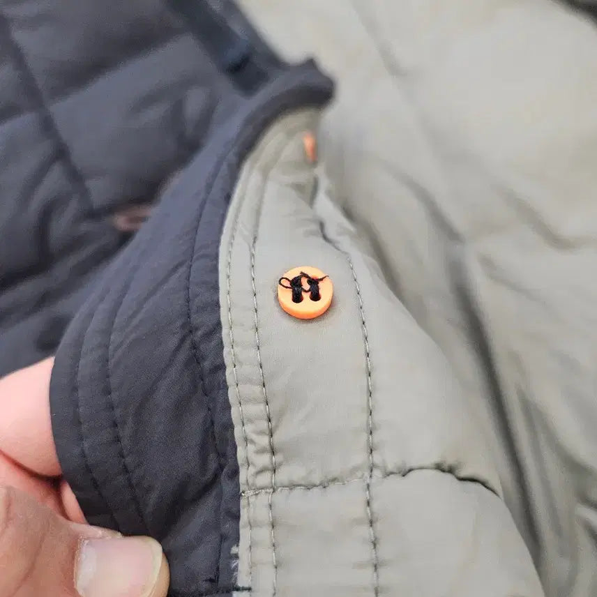 [BUNJANG] Eddie Bauer Black Karakoam Padded Jacket XL / [최종할인/새상품] 에디바우어 블랙 카라코람 패딩 XL 105