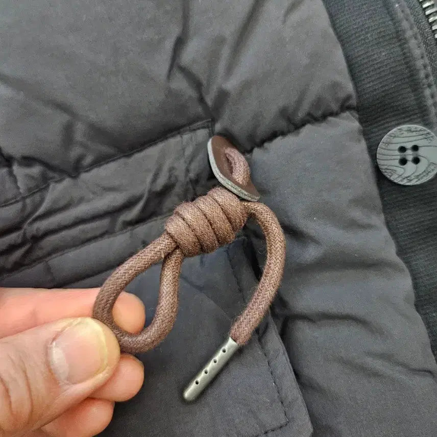 [BUNJANG] Eddie Bauer Black Karakoam Padded Jacket XL / [최종할인/새상품] 에디바우어 블랙 카라코람 패딩 XL 105