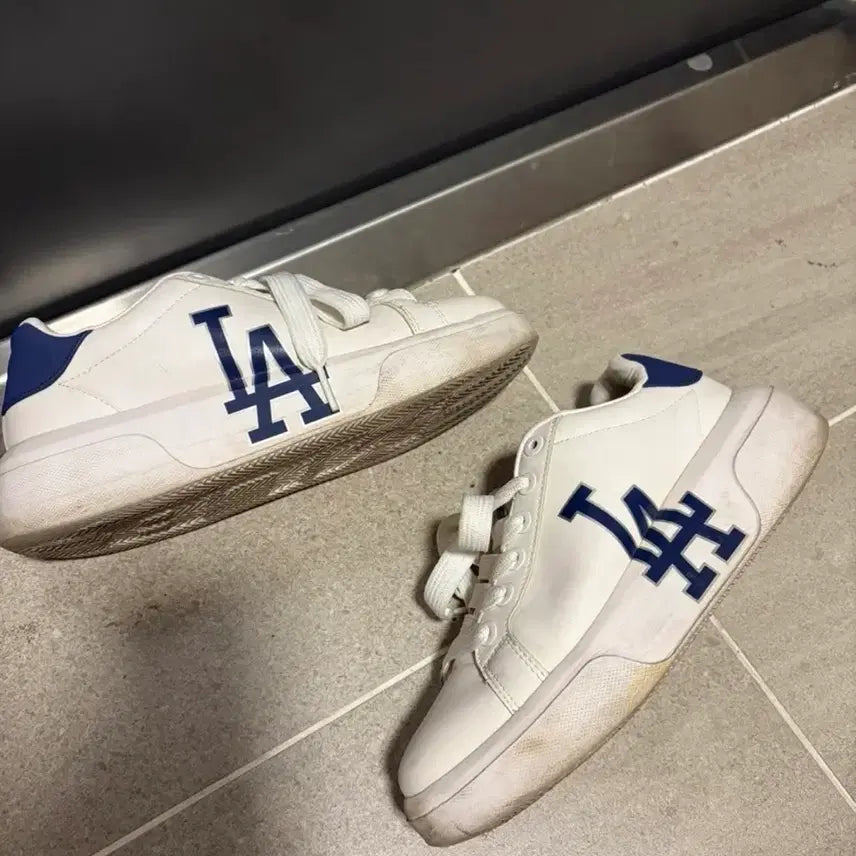 [BUNJANG] MLB LA Dodgers Sneakers 240mm / MLB LA Dodgers 스니커즈 240mm