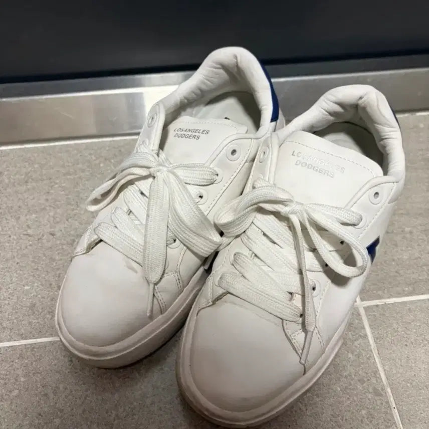 [BUNJANG] MLB LA Dodgers Sneakers 240mm / MLB LA Dodgers 스니커즈 240mm