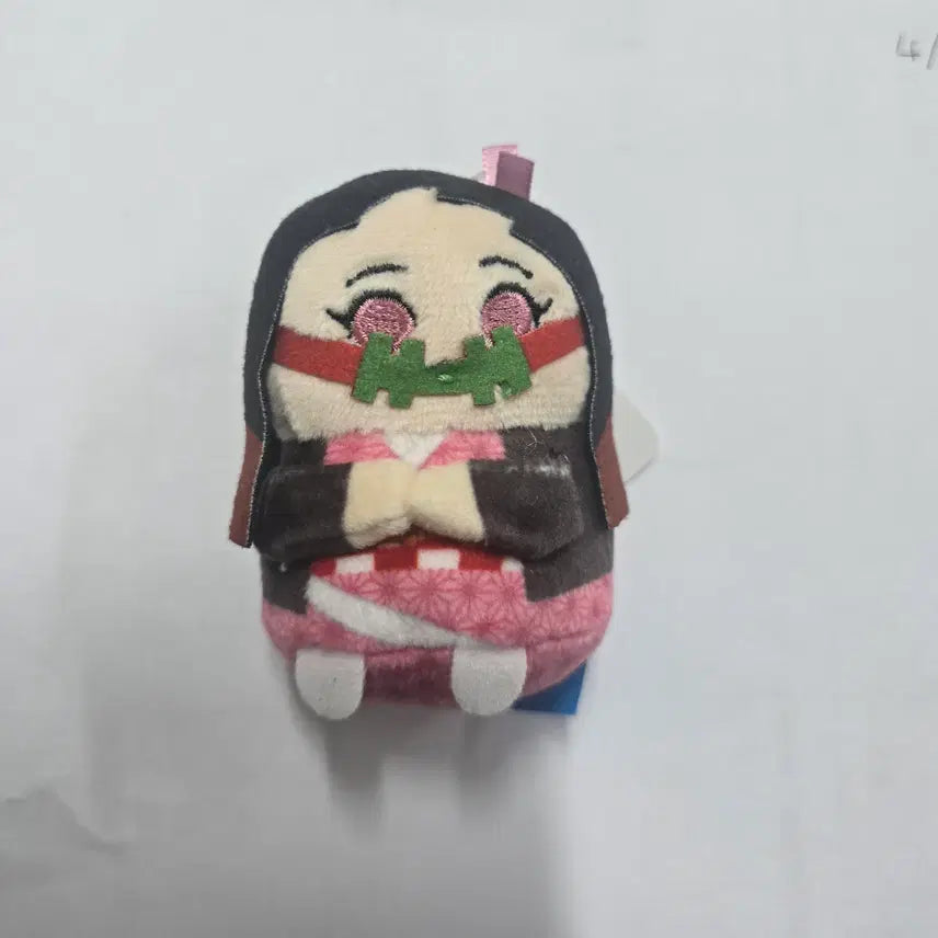 [BUNJANG] Demon Slayer Nezuko Mini Town Figure / 귀멸의 칼날 미니타운 네즈코