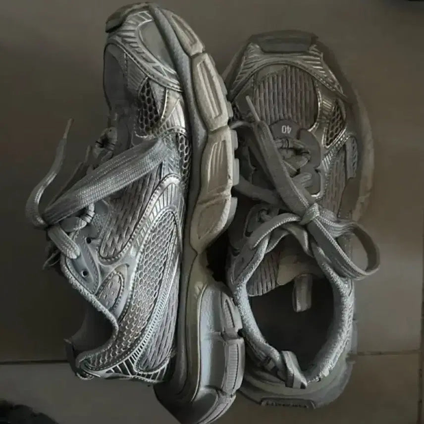 [BUNJANG] Balenciaga 3XL Light Beige Size 40 / 발렌시아가 3XL 라이트 베이지 40 사이즈