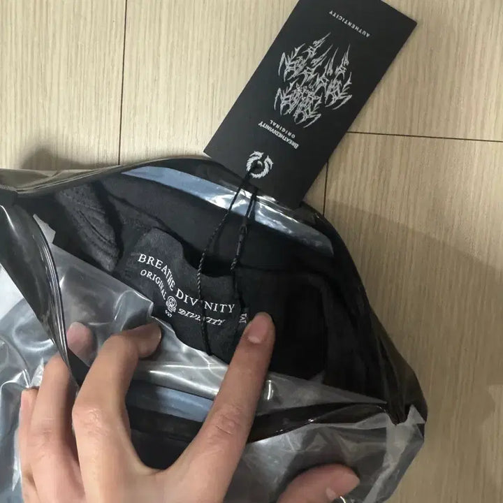 [BUNJANG] Breathedivinity Stringer / [M새상품] Breathedivinity stringer / (짐샤크)