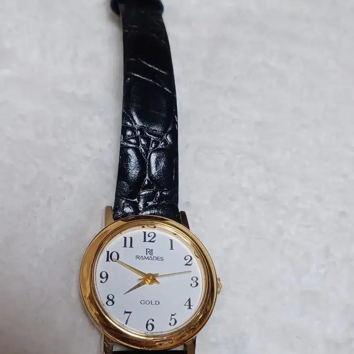 [BUNJANG] Women's Wristwatch / 여성 손목시계