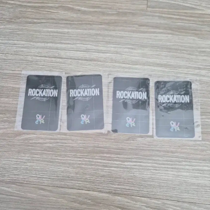 [BUNJANG] QWER Photocard Set / qwer락케이션 포토카드 1set