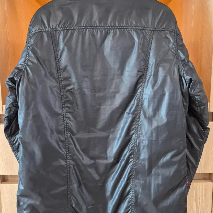 [BUNJANG] Levi's Down Trucker Jacket - Black XL / Levi's Down Trucker Jacket [XL]