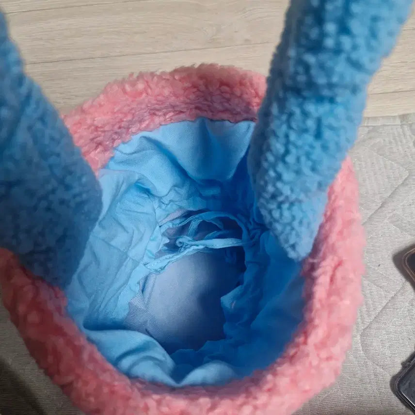 [BUNJANG] Puggle Tote Bag / 뽀글이가방 이뻐용~~ 두가지 색상