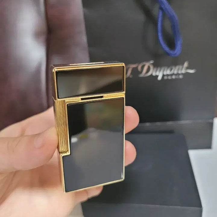 [SOLD OUT] [새상품급] 듀퐁라이터 신형 ca025002 블랙 래커 골드 쌍불 터보