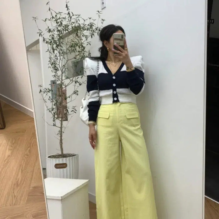 [BUNJANG] BELLE 201 Endorphin Striped Shoulder Cardigan / 벨201 엔돌핀 단가라 숄더 가디건