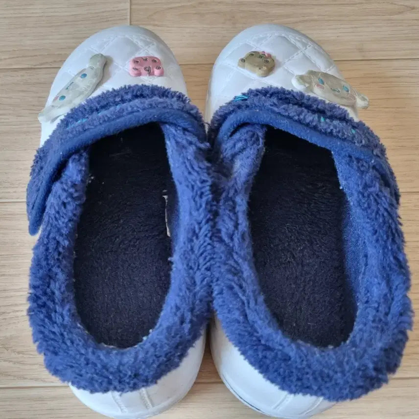 [BUNJANG] Sanrio Cinnamoroll Slippers / 시나모롤 실내화