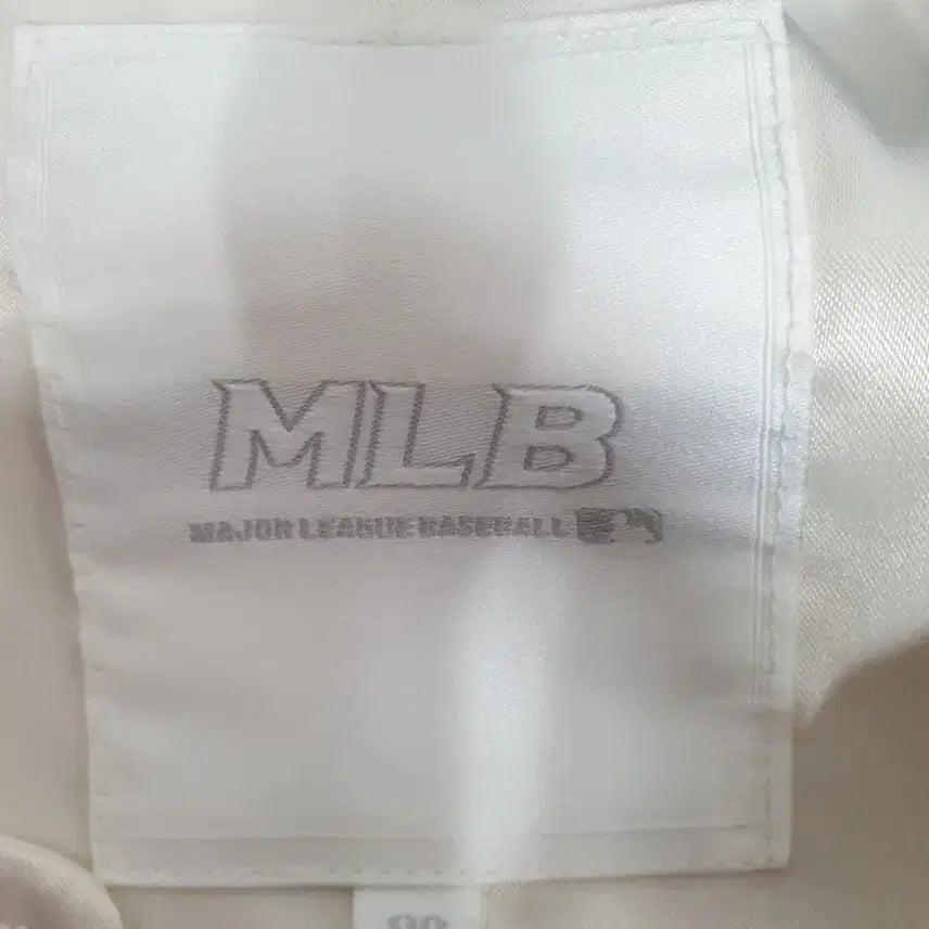 [BUNJANG] MLB Ivory Tigers Souvenir Jacket / MLB 아이보리 타이거즈 스카잔 항공점퍼 90사이즈