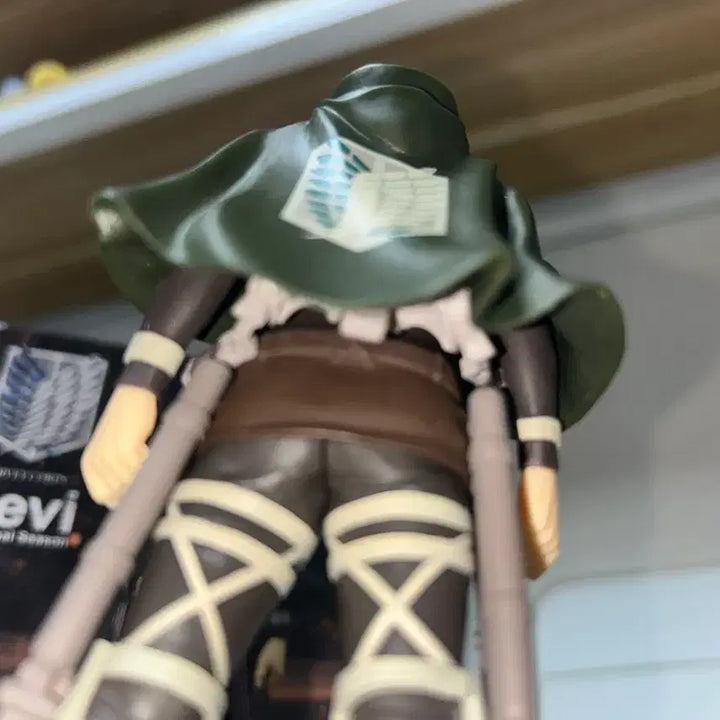 [BUNJANG] Attack on Titan Levi Figure / 진격의 거인 리바이 피규어