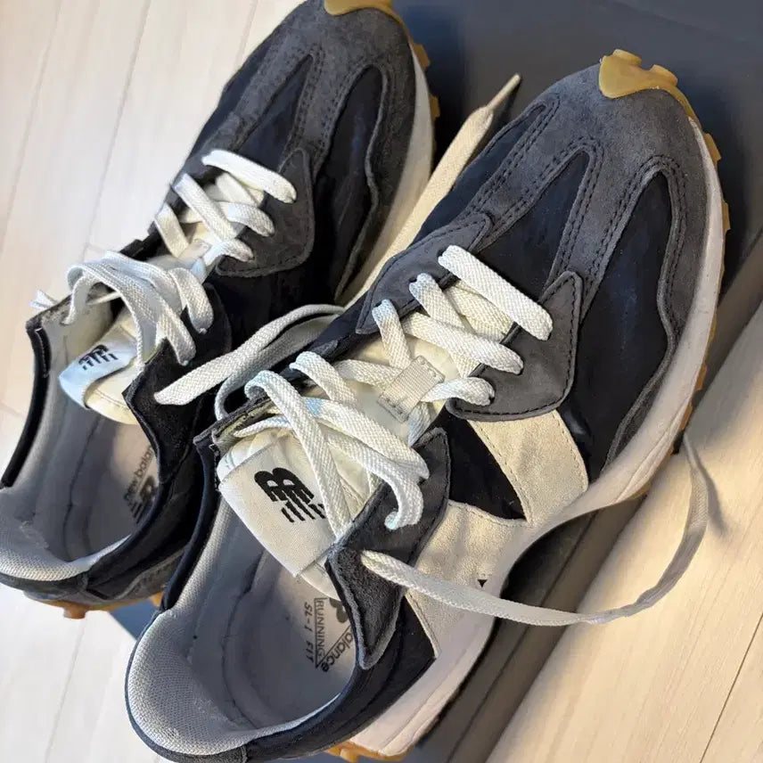 [BUNJANG] New Balance 327 Navy 260 / 뉴발 327 네이비 260