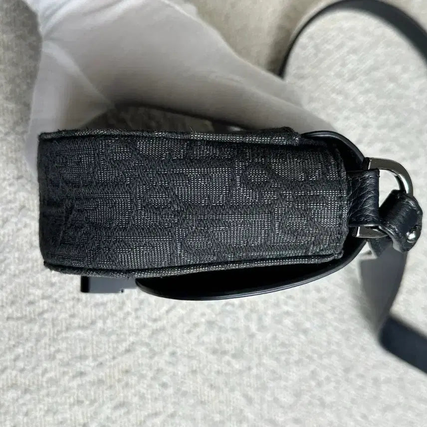 [BUNJANG] Dior Oblique Saddle Mini Messenger Bag / 디올 오블리크 새들 미니 플랩 메신저백