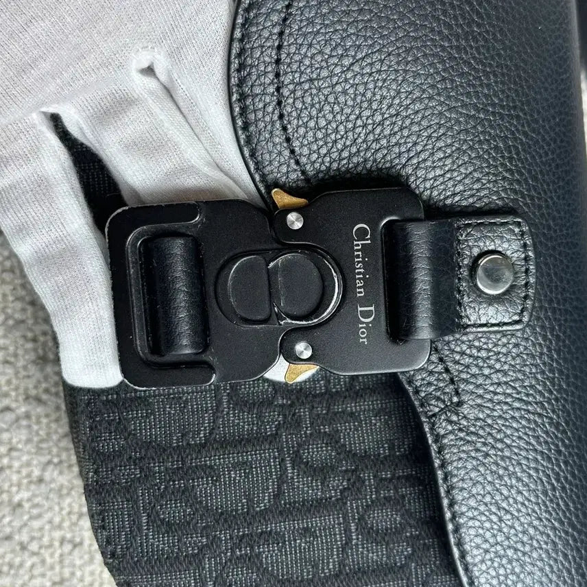 [BUNJANG] Dior Oblique Saddle Mini Messenger Bag / 디올 오블리크 새들 미니 플랩 메신저백