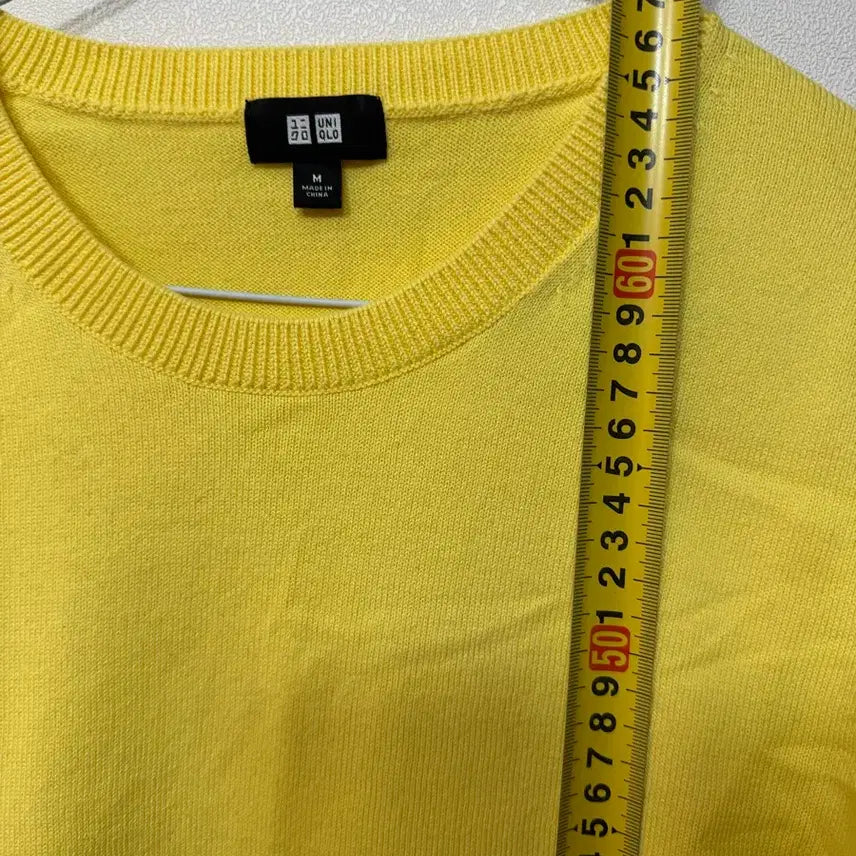 [BUNJANG] Yellow Knit / 유니클로 옐로우 니트