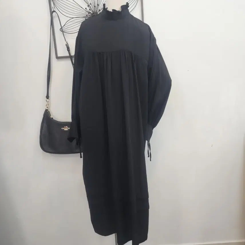 [BUNJANG] Imvely Black Long Princess Dress / imvely 임블리 블랙 롱 공주 원피스 free