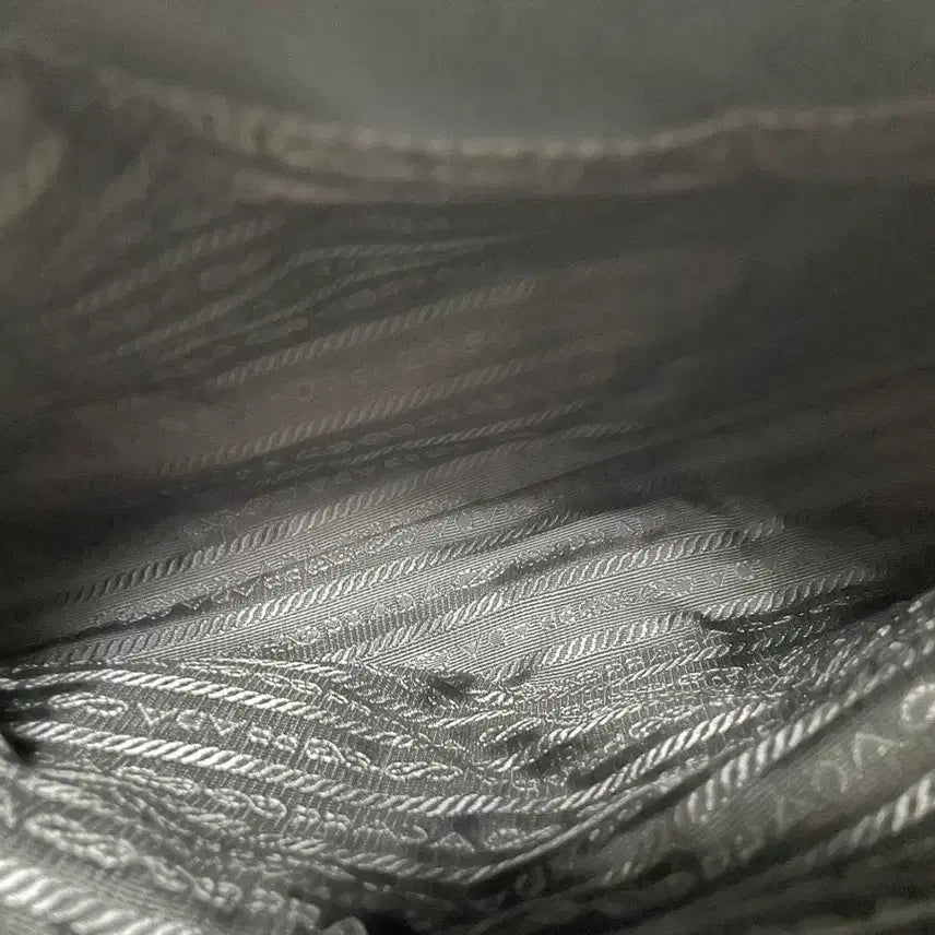 [BUNJANG] Prada Clutch Bag / 프라다 매장 구매 정품