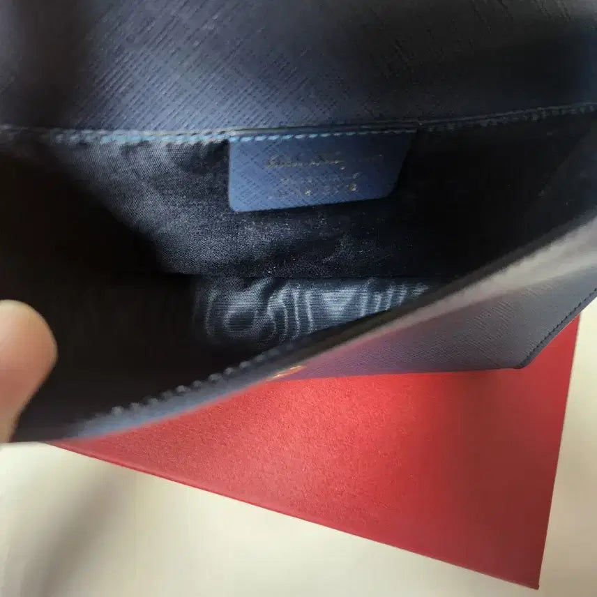 [BUNJANG] Ferragamo Mini Genie Bag / 페레가모 미니 지니백