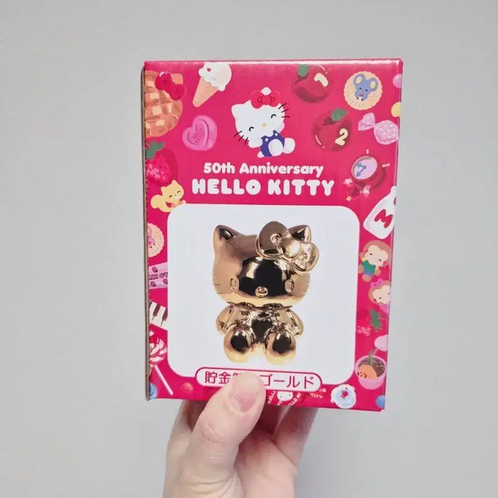 [BUNJANG] Hello Kitty 50th Anniversary Gold Piggy Bank Figure / 헬로키티 50주년 골드 저금통 피규어