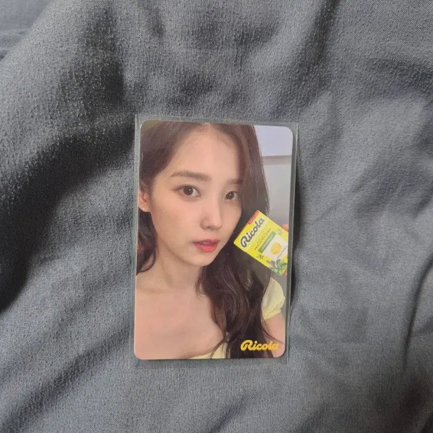 [BUNJANG] IU Recollection B Photocard / 아이유 리콜라 포토카드 b버전
