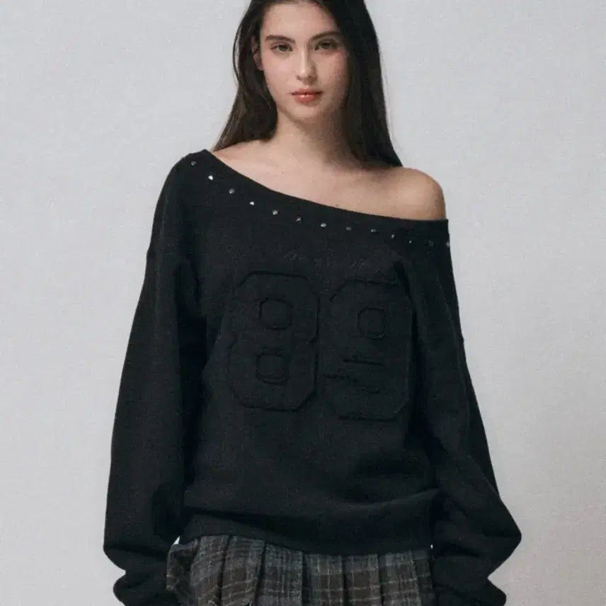 [BUNJANG] Midnight Move Off-Shoulder Black Top / 미드나잇 무브 오프숄더 블랙