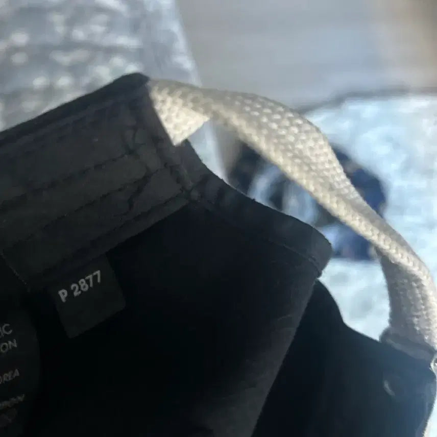 [BUNJANG] Peaceminusone Black Ball Cap / 피스마이너스원 블랙 볼캡